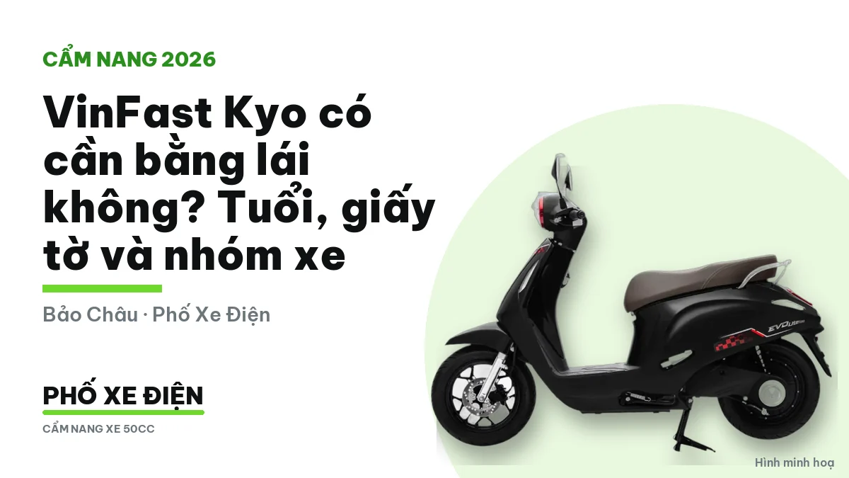 Xe máy điện VinFast Kyo dựng trước cửa nhà buổi sáng