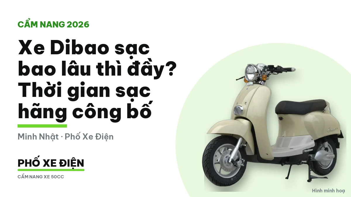 Xe điện Dibao đang cắm sạc trong sân nhà buổi tối